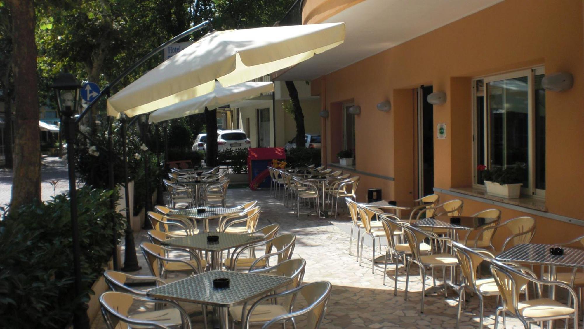 Hotel Silvia Misano Adriatico Luaran gambar